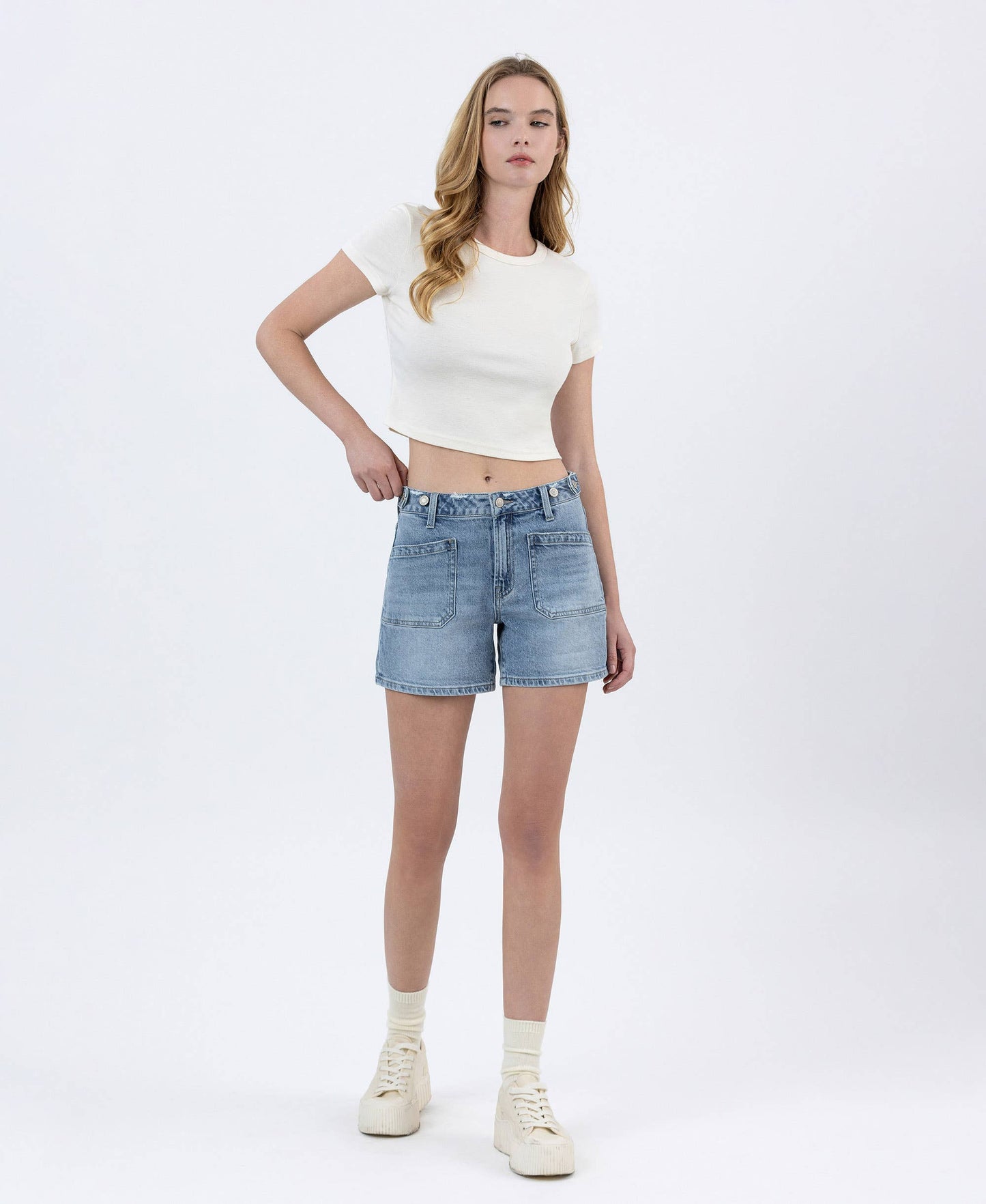 High rise tabbed waste banned cuffed denim shorts