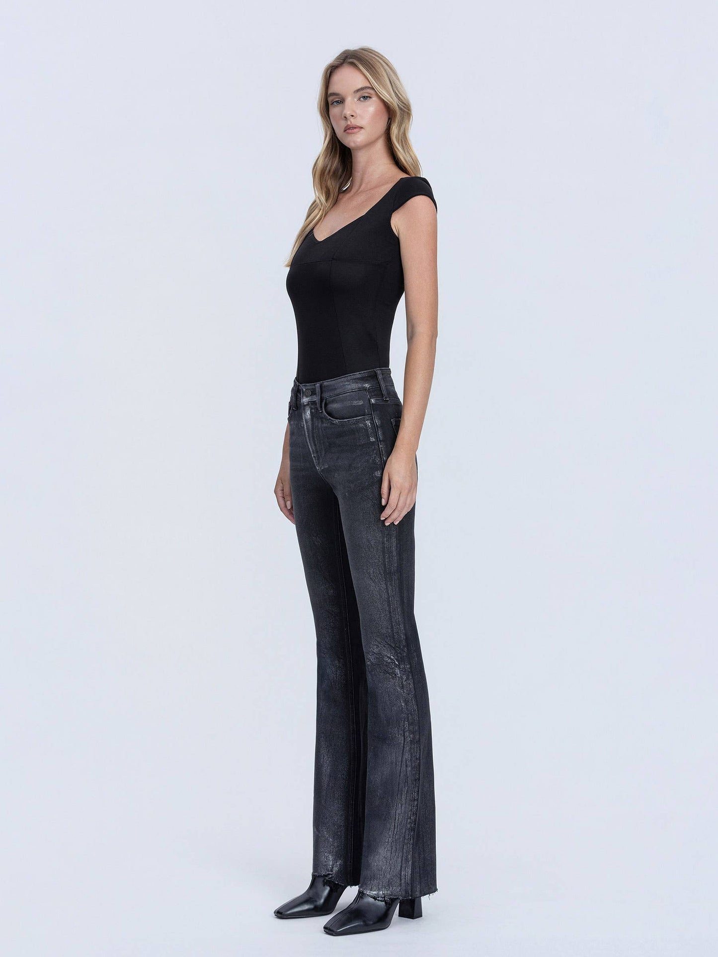 High Rise Metalic Black Bootcut
