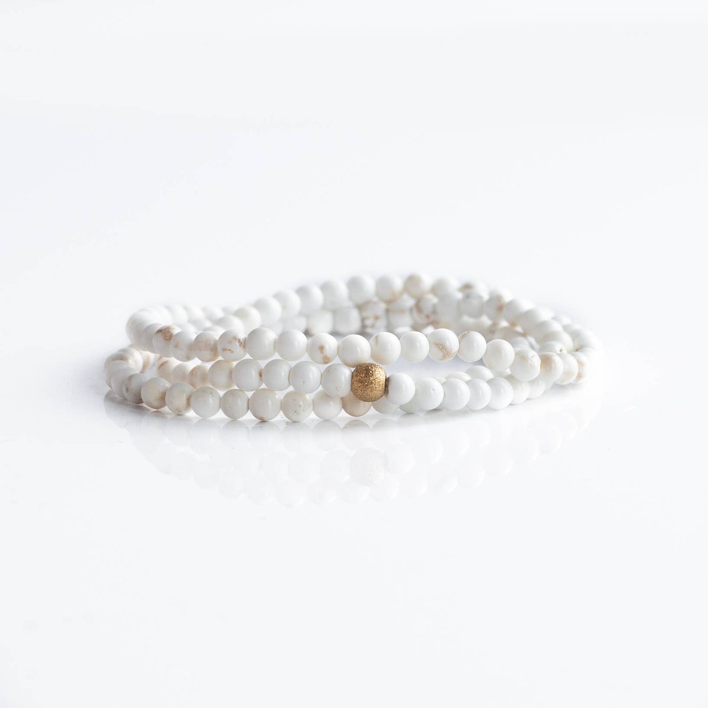PACK-Gemstone Bracelets-4mm Wrap (24 Bracelets): Howlite