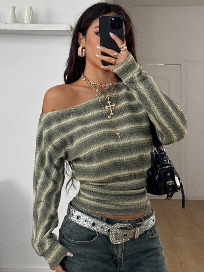 Women's Striped One Shoulder Long Sleeve Top