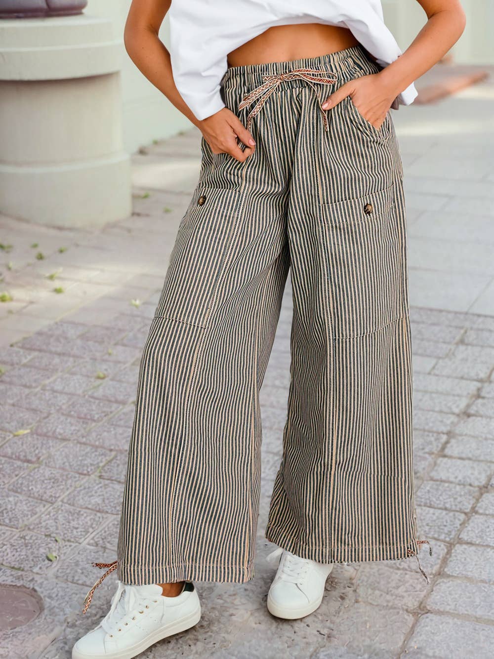 Large Patch Pocket Wide Leg Drawstring Pants